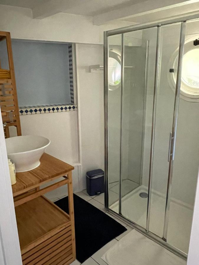 Merig'Home Chambre Bd Climatisee Dans Maison Avec Piscine Au Calme En Ville, Sdb & Toilettes Prives Angoulême Esterno foto